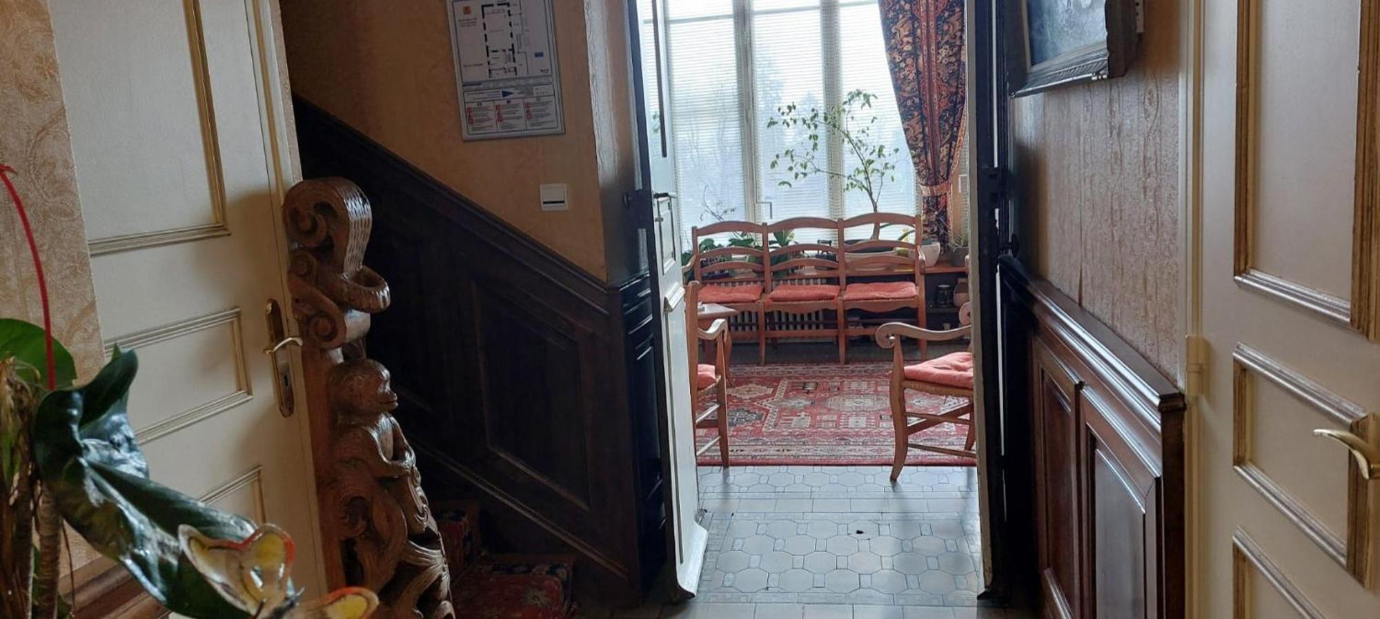 Hotel Logis Beau Site 3*