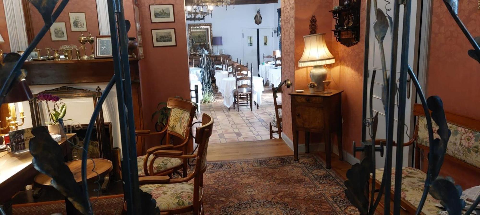 Logis Beau Site Hotel