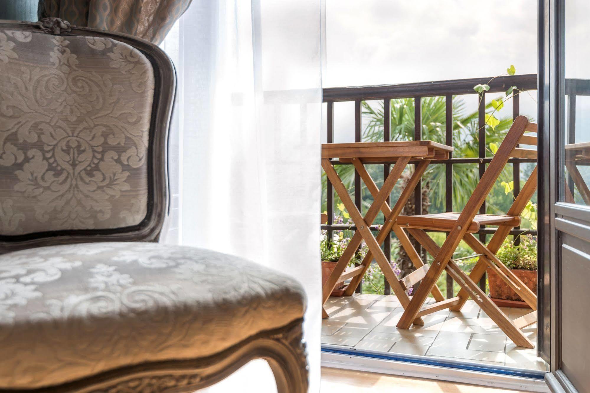 Hotel Logis Beau Site